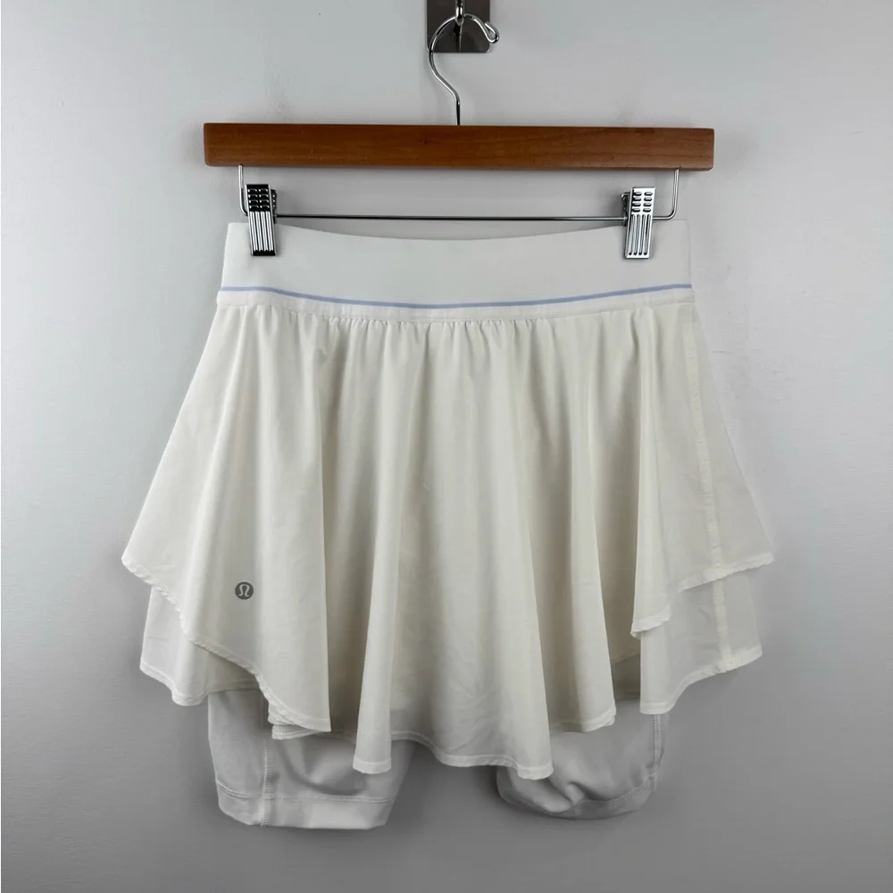 Lululemon Women Court Rival Long HR White Skirt‎ Size 6